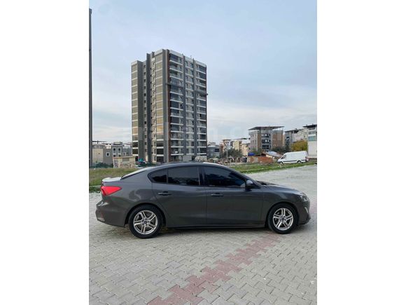 Sahibinden Değişensiz 
Ford Focus 1.5 TDCi Trend X 2020 Model 