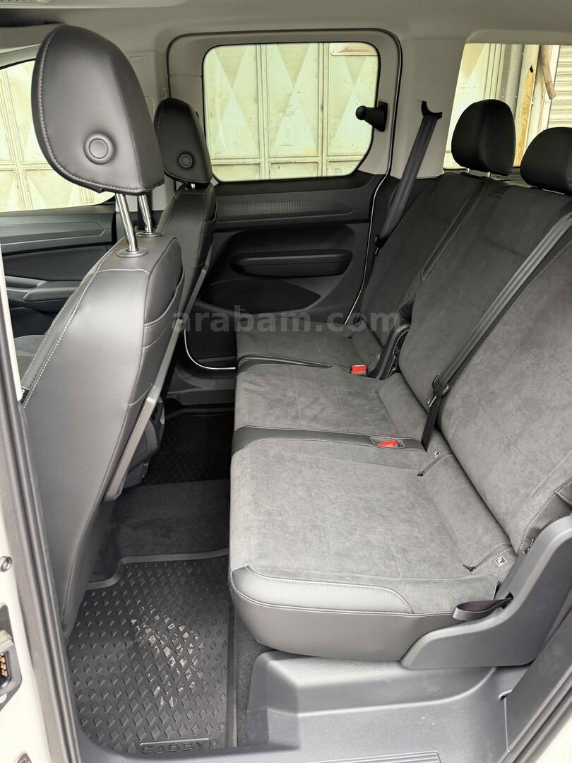 Sahibinden Volkswagen Caddy 2.0 TDI Style 2025 Model İstanbul 25 km Beyaz 7