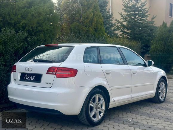 ÖZAK-HATASIZ 2011 MODEL TFSI AUDİ A3 140.000'KM OTOMATİK İLK EL