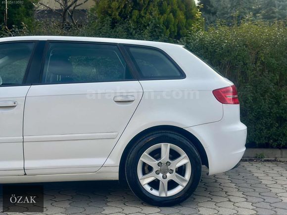 ÖZAK-HATASIZ 2011 MODEL TFSI AUDİ A3 140.000'KM OTOMATİK İLK EL