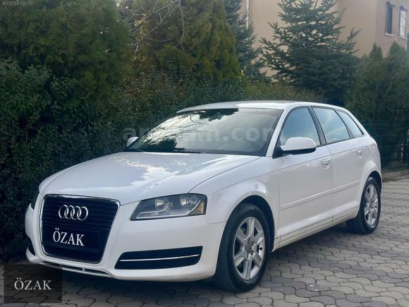 ÖZAK-HATASIZ 2011 MODEL TFSI AUDİ A3 140.000'KM OTOMATİK İLK EL