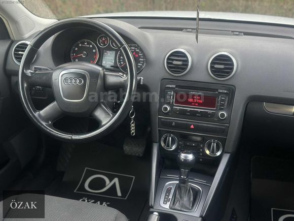 ÖZAK-HATASIZ 2011 MODEL TFSI AUDİ A3 140.000'KM OTOMATİK İLK EL