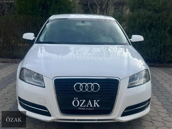 ÖZAK-HATASIZ 2011 MODEL TFSI AUDİ A3 140.000'KM OTOMATİK İLK EL