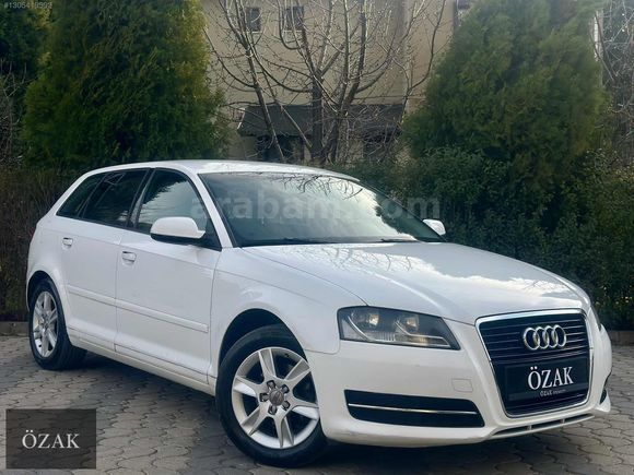 ÖZAK-HATASIZ 2011 MODEL TFSI AUDİ A3 140.000'KM OTOMATİK İLK EL