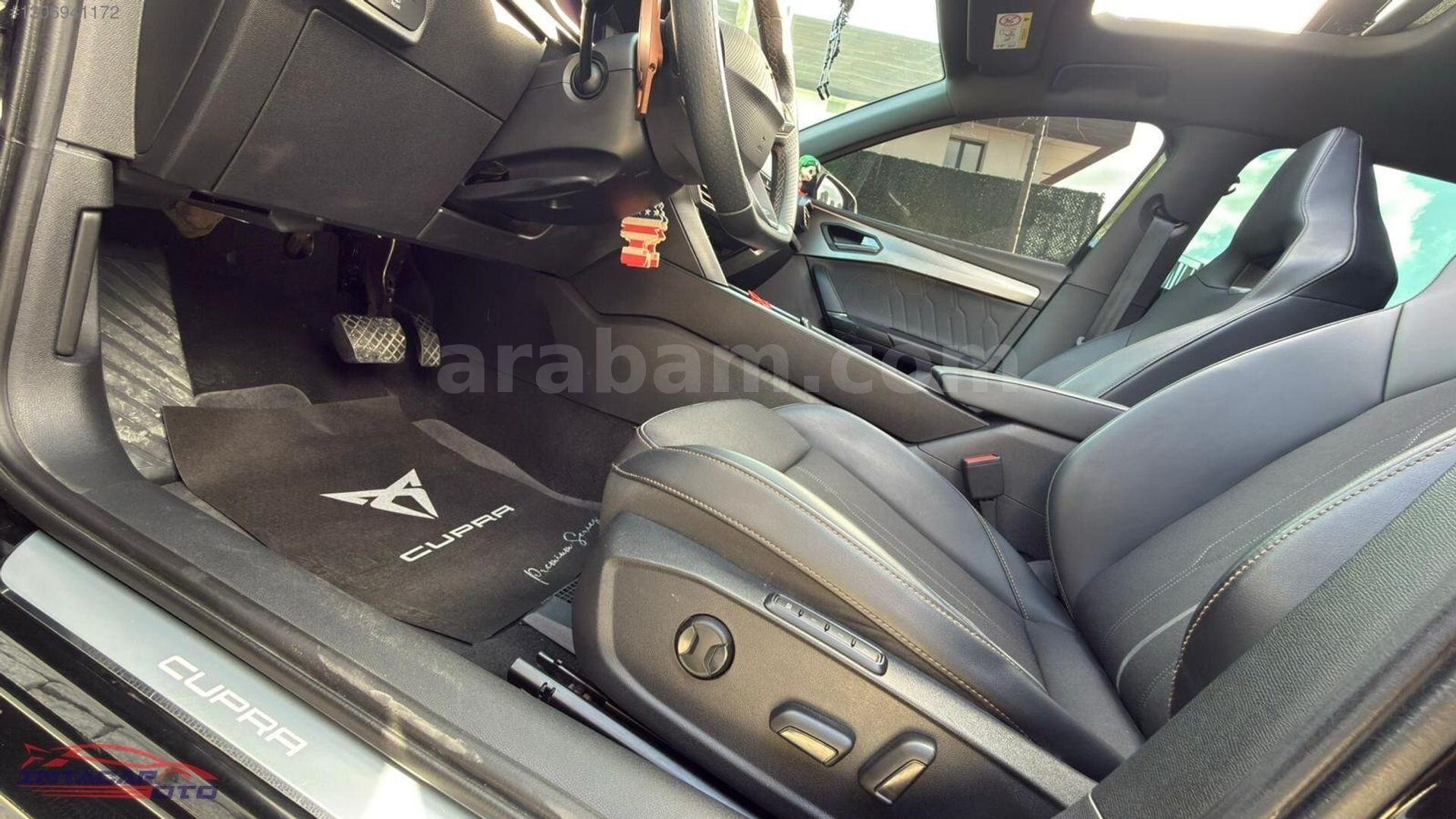 Galeriden Cupra Leon 1.5 eTSI Standart 2023 Model İstanbul 69.000 km Siyah 4