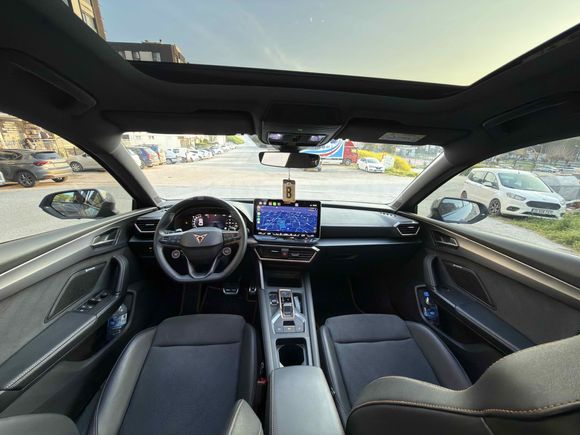 Sahibinden Cupra Leon 1.5 eTSI VZ Line 2024 Model 