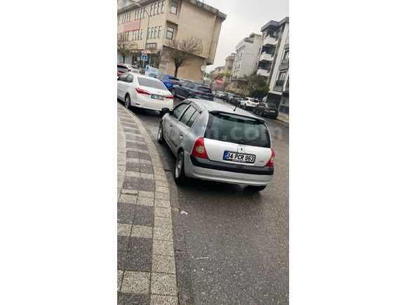 Sahibinden Renault Clio 1.4 RTA 2001 Model