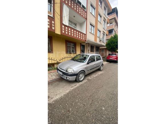 Sahibinden Renault Clio 1.4 RTA 2001 Model