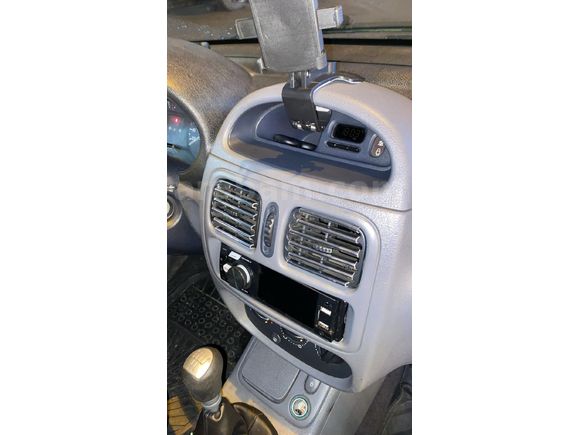 Sahibinden Renault Clio 1.4 RTA 2001 Model