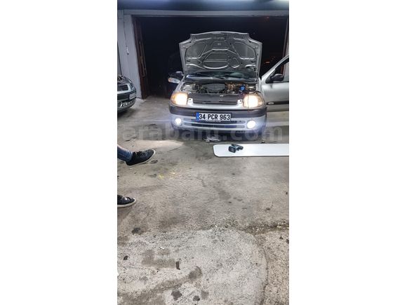 Sahibinden Renault Clio 1.4 RTA 2001 Model
