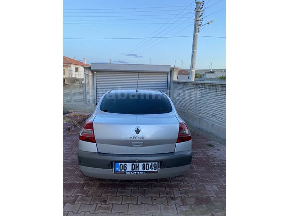 Sahibinden Renault Megane 1.5 dCi Expression 2008 Model  315.000 km Gri (Gümüş)