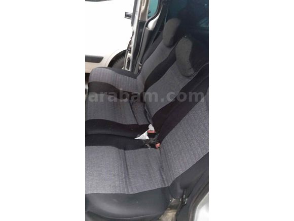 Sahibinden Peugeot Partner 1.9 D 2006 Model 