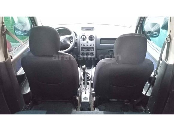 Sahibinden Peugeot Partner 1.9 D 2006 Model 