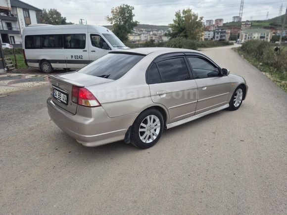 Sahibinden Honda Civic 1.6i VTEC LS 2004 Model