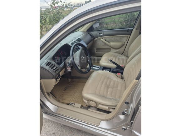 Sahibinden Honda Civic 1.6i VTEC LS 2004 Model