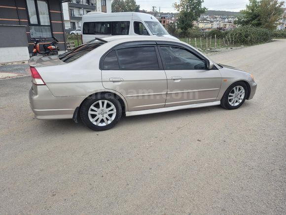 Sahibinden Honda Civic 1.6i VTEC LS 2004 Model