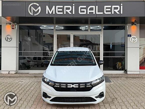 MERİ GALERİ - 2023 DACİA SANDERO 1.0 T DEĞİŞENSİZ %0.99 KREDİ