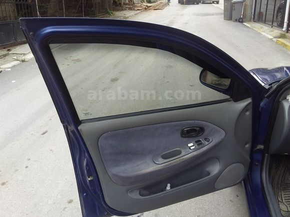 Sahibinden Hyundai Elantra 1.6 GLS 2000 Model