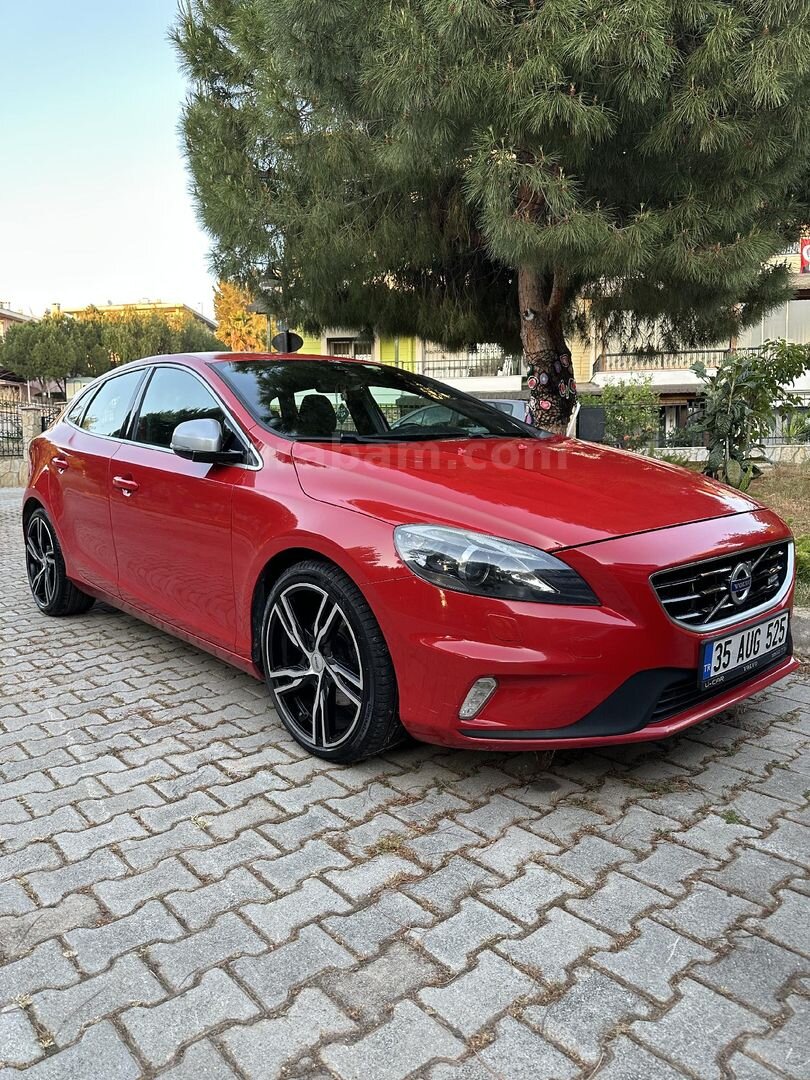 Sahibinden Volvo V40 1.6 D R-Design 2015 Model İzmir 103.000 km Kırmızı 1
