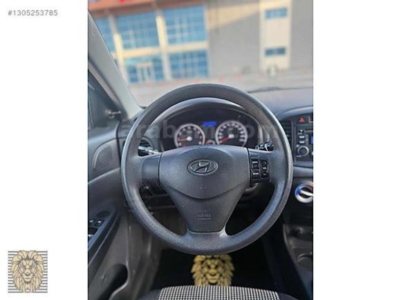 2012**HYUNDAİ ACCENT ERA**OTOMATİK**93.000km