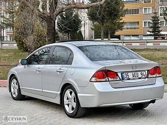 2010-(SADECE 99.000 KM)DEĞİŞENSZ-MAKYAJLI-1.6 Elegance,CİVİC FD6