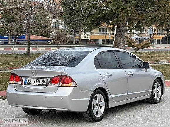 2010-(SADECE 99.000 KM)DEĞİŞENSZ-MAKYAJLI-1.6 Elegance,CİVİC FD6