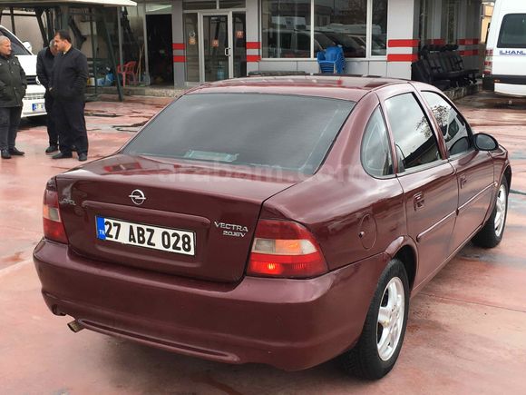 GÜNEŞ OTOMOTİVDEN 1998 MODEL 2.0 MOTOR POEL VECTRA