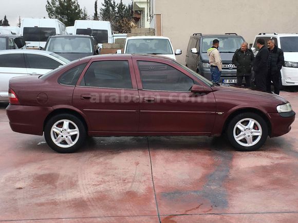 GÜNEŞ OTOMOTİVDEN 1998 MODEL 2.0 MOTOR POEL VECTRA