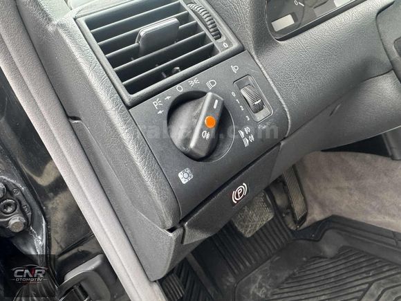 TR'DE TEKK C200 ELEGANCE OTOMATİK BEJ İÇ İLK ELDEN KUSURSUZZZZ