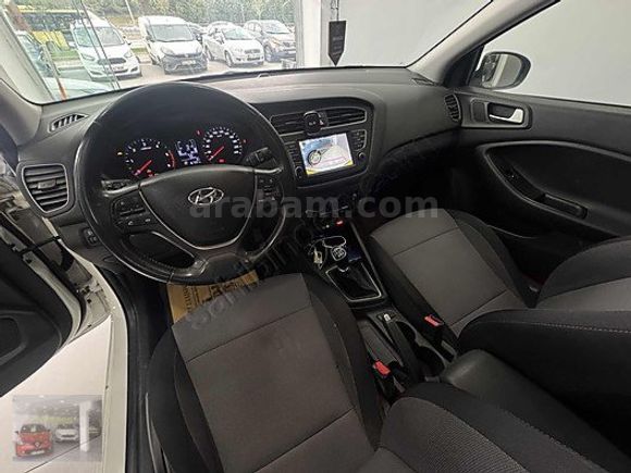 İLK ELDEN CAM TAVAN CAR PLAY GERİ GÖRÜŞ MULTİMEDYA FULL PAKET