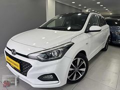 İLK ELDEN CAM TAVAN CAR PLAY GERİ GÖRÜŞ MULTİMEDYA FULL PAKET