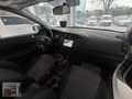 İLK ELDEN CAM TAVAN CAR PLAY GERİ GÖRÜŞ MULTİMEDYA FULL PAKET