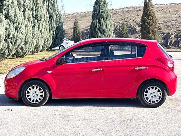 2011 HYUNDAİ 1.4 CRDİ BAKIMLI MASRAFSIZ İ20