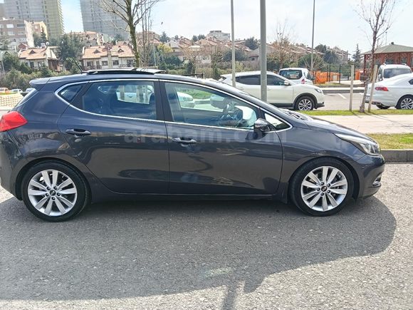 Sahibinden Kia Ceed 1.6 CRDi Concept Plus 2014 Model