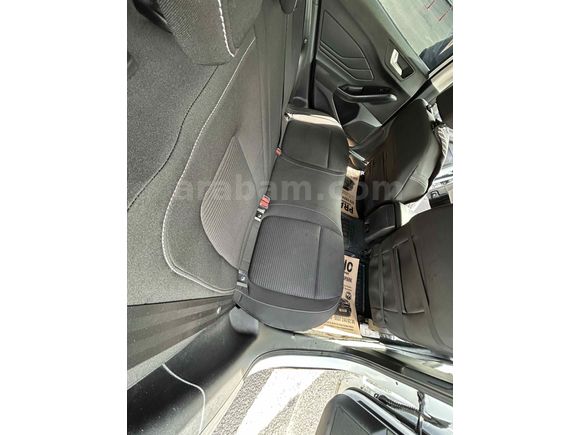 Sahibinden Ford Focus 1.0 EcoBoost Titanium Stil 2023 Model 