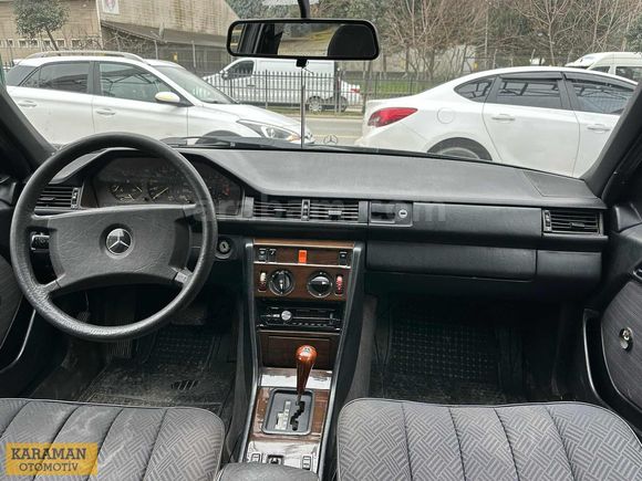 NOSTALJİ 1989 MERCEDES-BENZ 200 E OTOMATİK