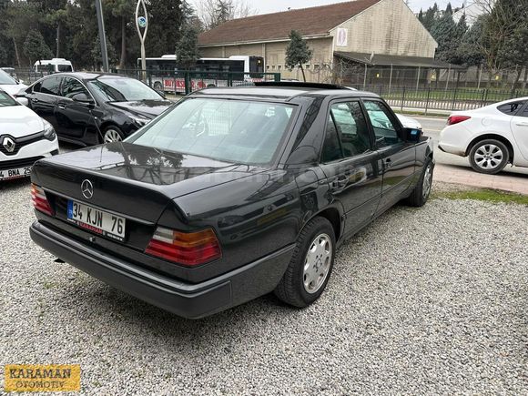 NOSTALJİ 1989 MERCEDES-BENZ 200 E OTOMATİK