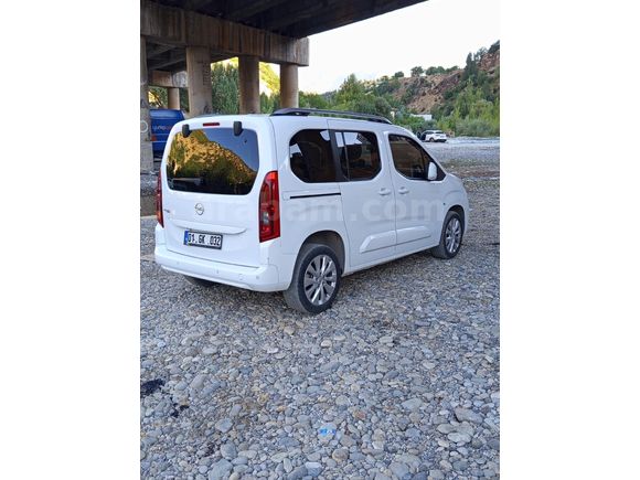 Sahibinden Opel Combo 1.5 CDTI Ultimate 2020 Model Tunceli 47000.km Beyaz