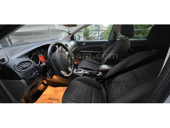 Sahibinden Ford Focus 1.6 Titanium 2009 Model