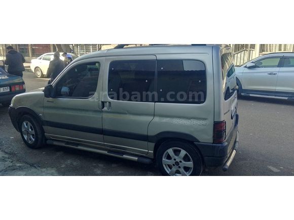 Sahibinden Peugeot Partner 2.0 HDI Comfort 2005 Model