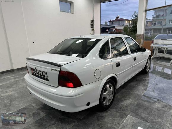 2001 OPEL VECTRA 1.6 16 VALFE