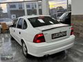 2001 OPEL VECTRA 1.6 16 VALFE