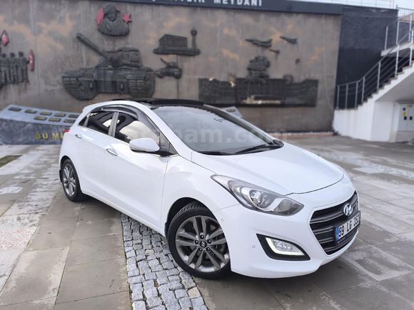 Sahibinden Hyundai i30 1.6 CRDi Elite 2015 Model