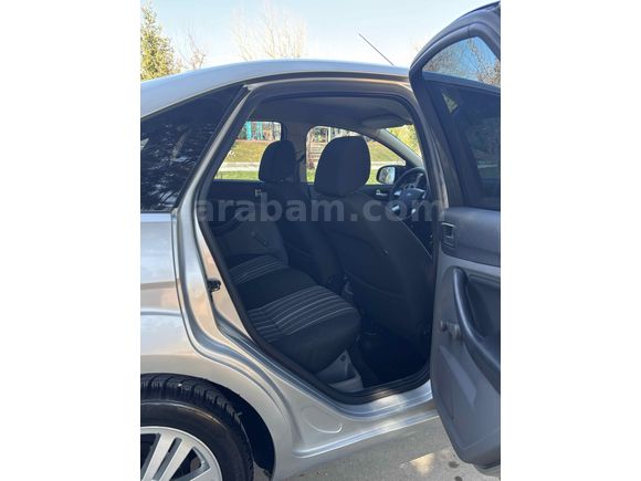Sahibinden Ford Focus 1.6 Comfort 2011 Model 