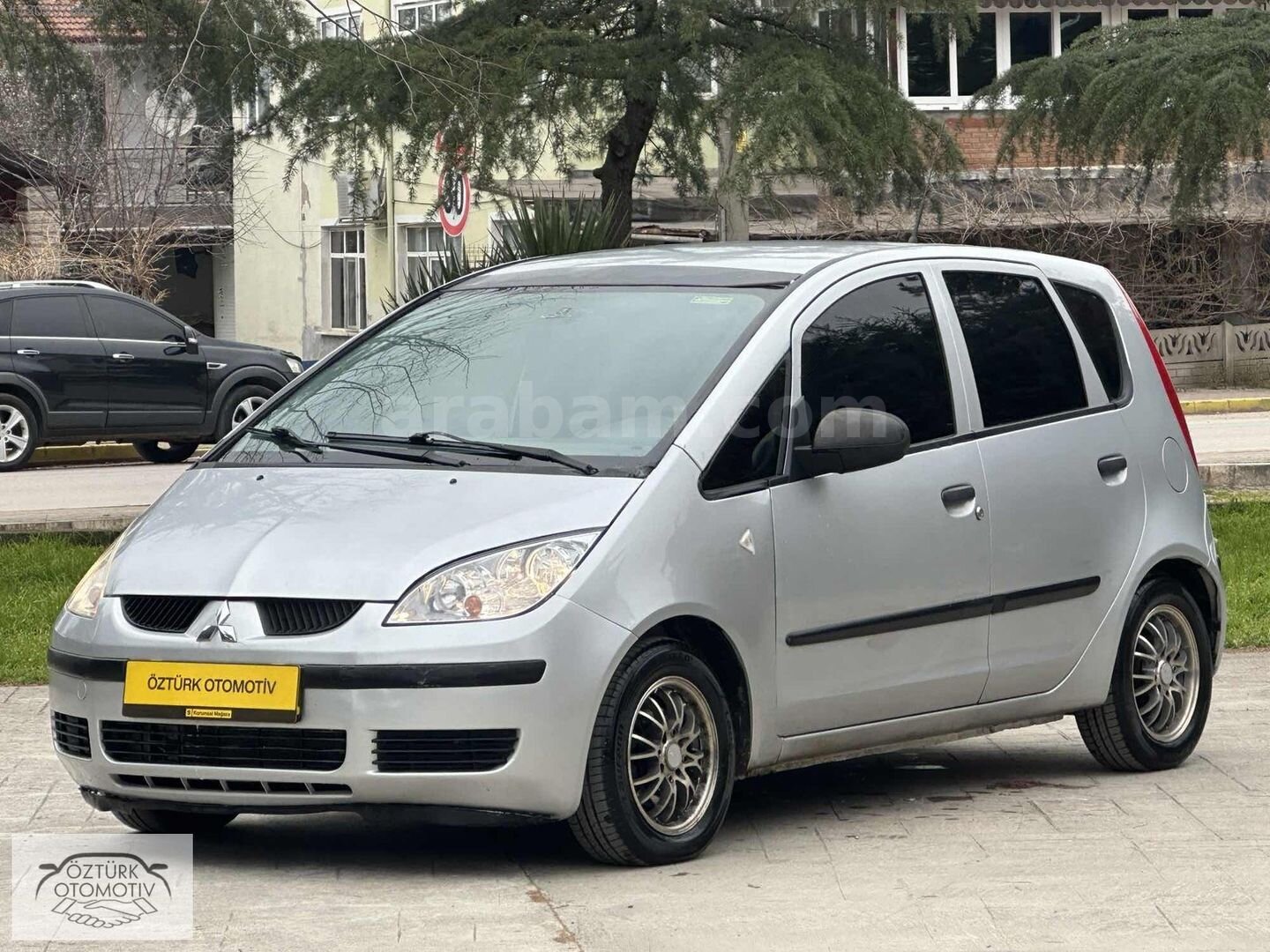 Galeriden Mitsubishi Colt 1.5 DI-D Invite 2006 Model Kocaeli 235.000 km Gri 3