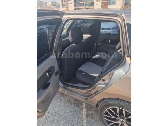 Sahibinden Renault Symbol 1.5 dCi Expression 2012 Model Acil Satılık