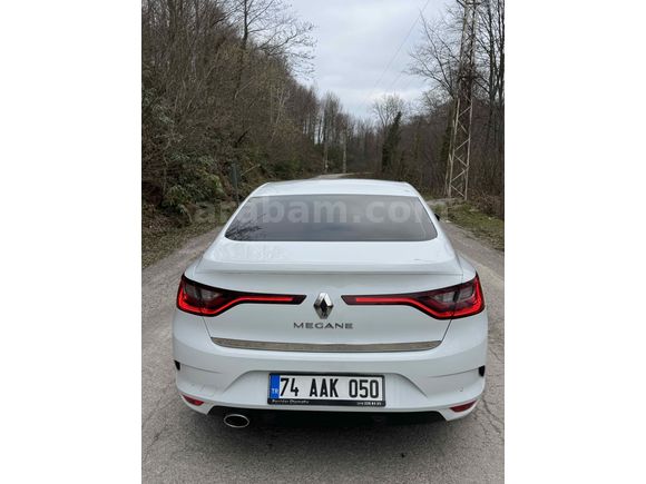 Sahibinden Renault Megane 1.3 TCe Joy 2020 Model 