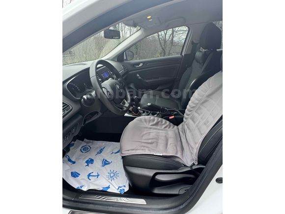 Sahibinden Renault Megane 1.3 TCe Joy 2020 Model 