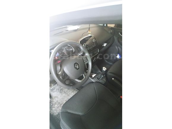 Sahibinden Renault Clio 1.2 Joy  2018 Model  57.000 km Beyaz