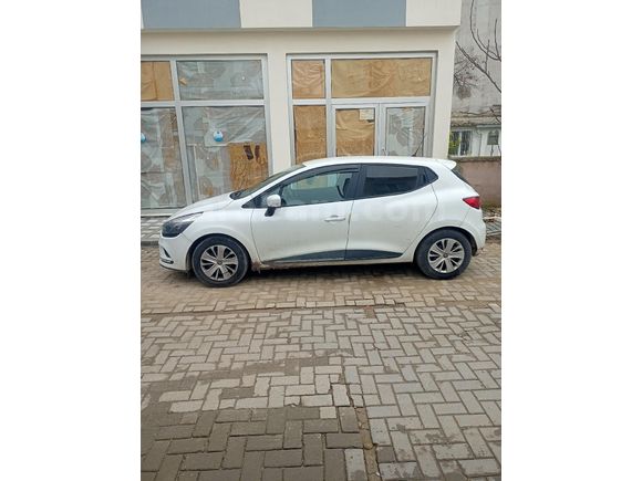 Sahibinden Renault Clio 1.2 Joy  2018 Model  57.000 km Beyaz